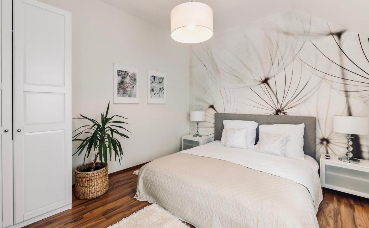 Monarchia Apartman Grand Mosonmagyaróvár Dış mekan fotoğraf
